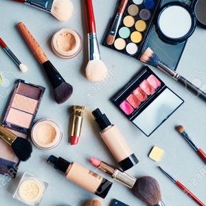 Mystery box hair care & cosmetics  & skincare lot bundled lots of products
